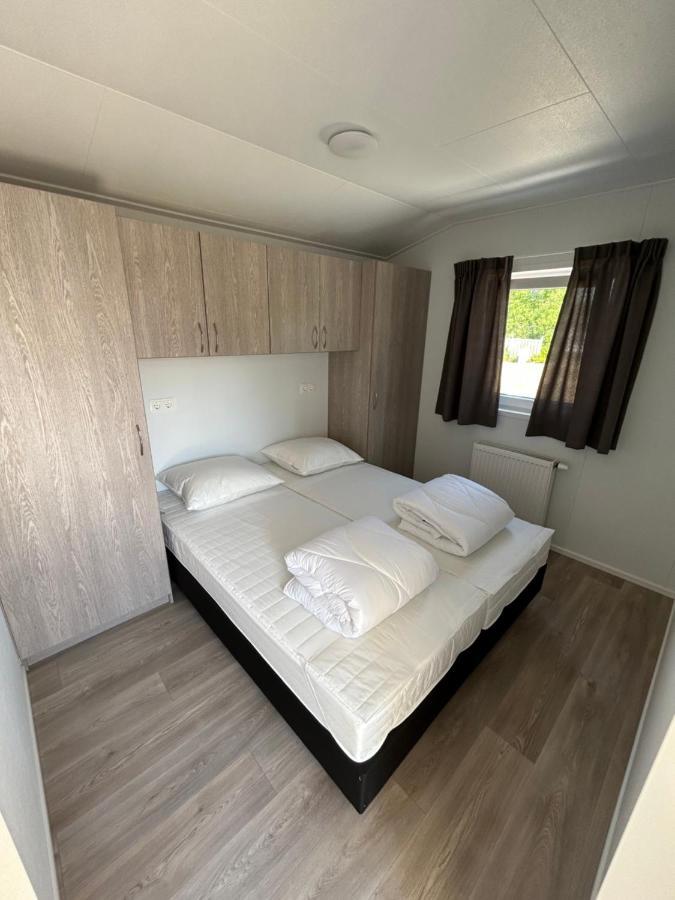 Breezy Beach Chalet Petten Exterior foto
